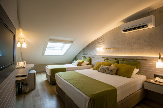 Side Square Hotel - zimmer (Photo 3)