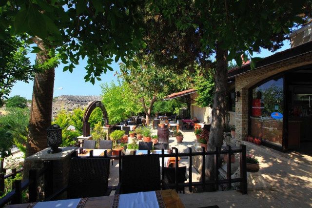 Leda Beach Hotel / Türkei-Side / restaurant