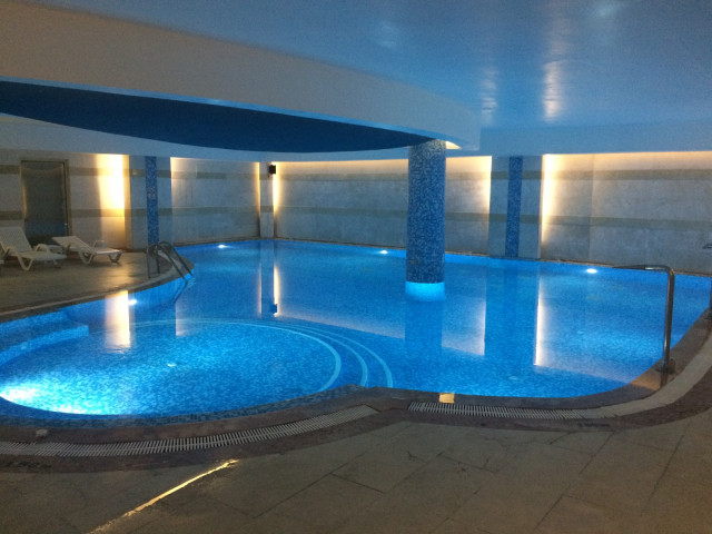 Golden Lotus - hallenbad (Photo 2)