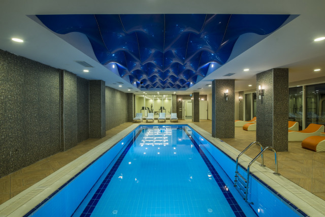 Palm World Resort & Spa Side - hallenbad (Photo 2)