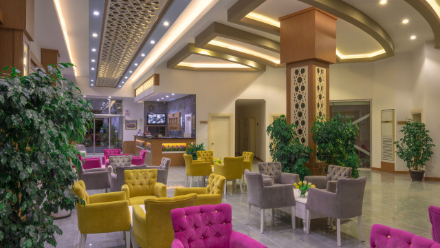 Sun Club Side - lobby (Photo 4)