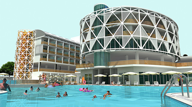 Side Crown Sunshine - Pool (Photo 1)