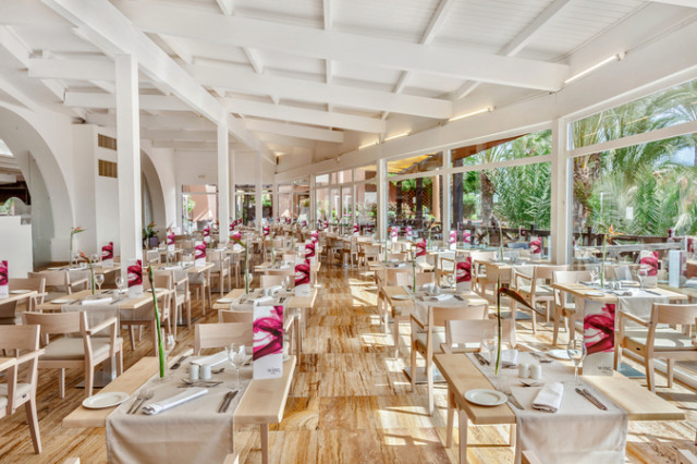 Occidental Jandia Playa - restaurant (Photo 2)