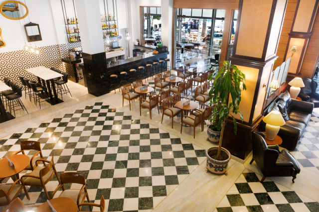 THB Felip Class - bar (Photo 2)