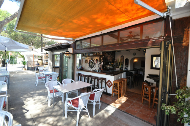 Don Carlos Hostel - bar (Photo 1)